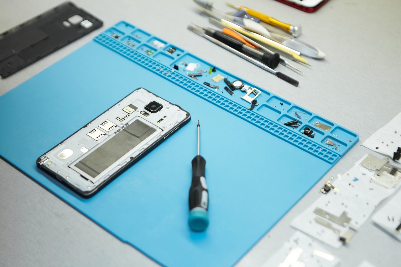 diy phone repair tips